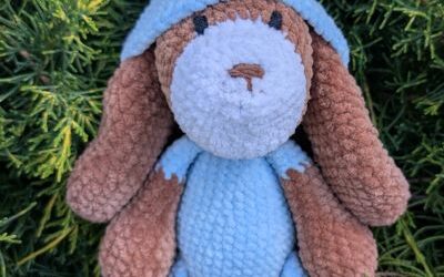 Pizsamás amigurumi kutyus